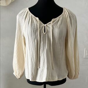 Elegant Cream Blouse with Tie Detail